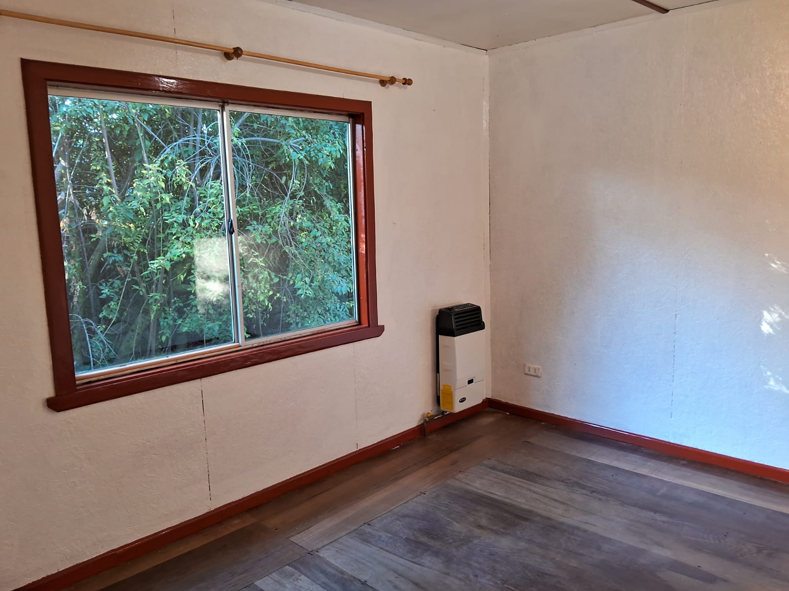 2bbcf775-967b-49b1-9324-6b88f071abd2