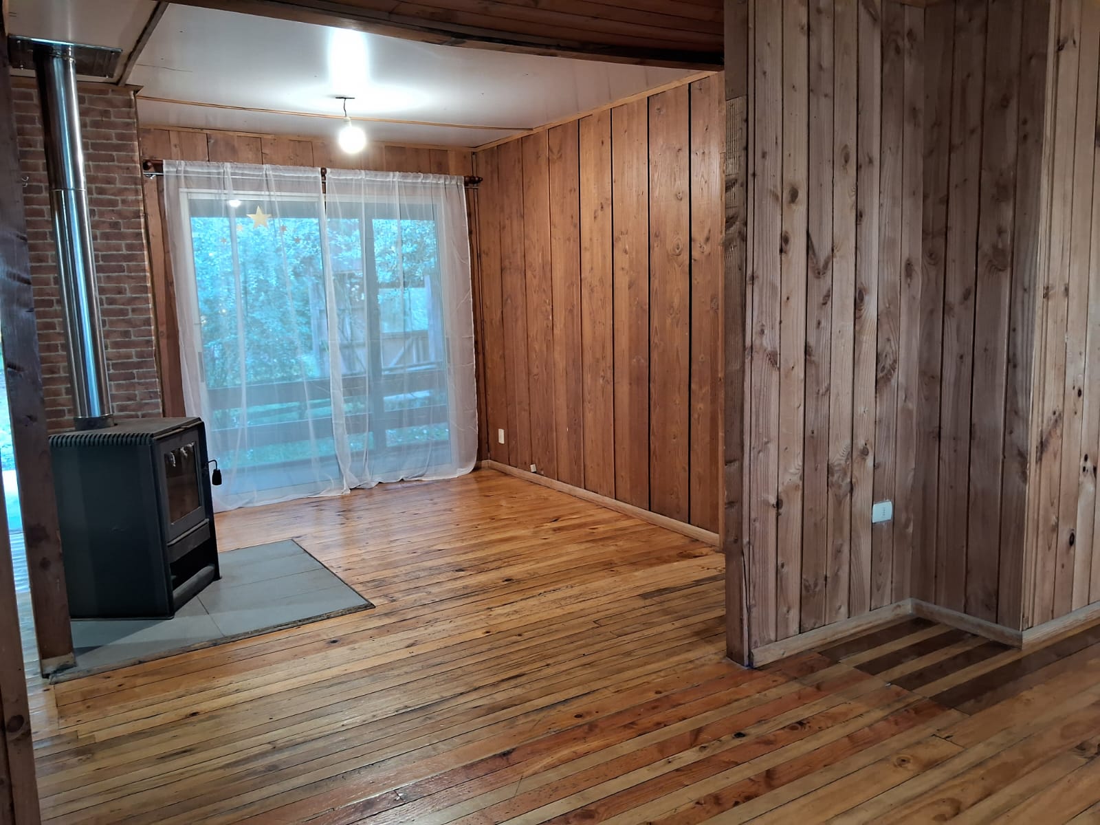 597ef736-e6e8-4ea8-b519-ffe5f29f4a91