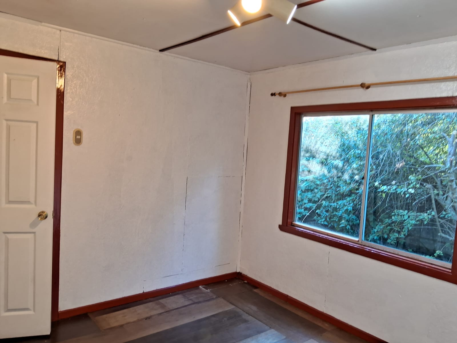 f074be85-1242-4daa-97c7-0ba26b06c999