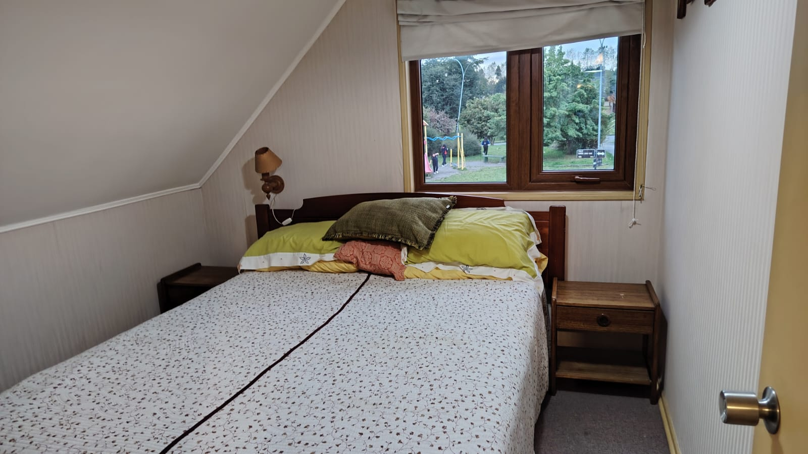 7dd1c92a-8068-4759-8caa-2c224fffa51d