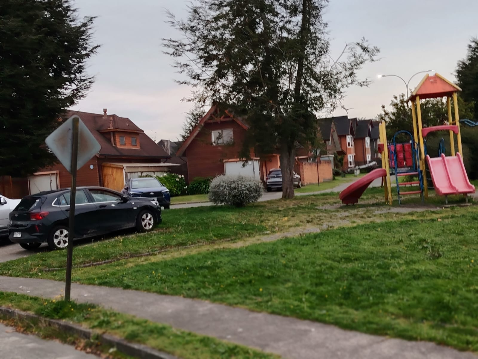 8a310976-ea7d-4043-8066-0ac78cd459bf